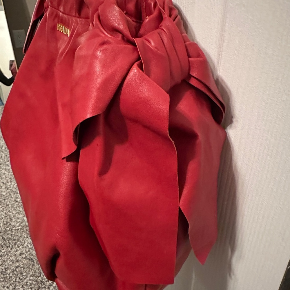 Prada Red Bow Leather Shoulder Bag - Picture 3 of 16